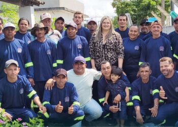 Secretaria de Infraestrutura realiza entrega de uniformes